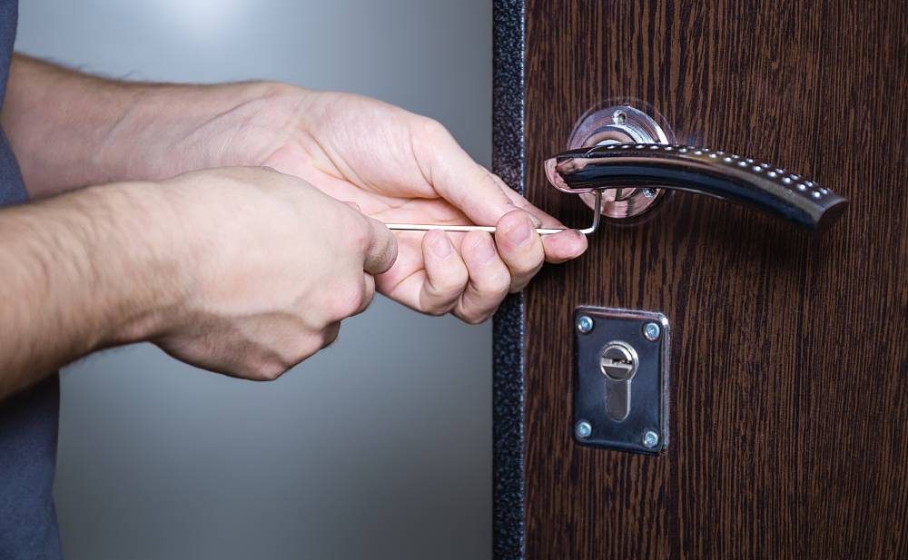 Sütçüler Çilingir